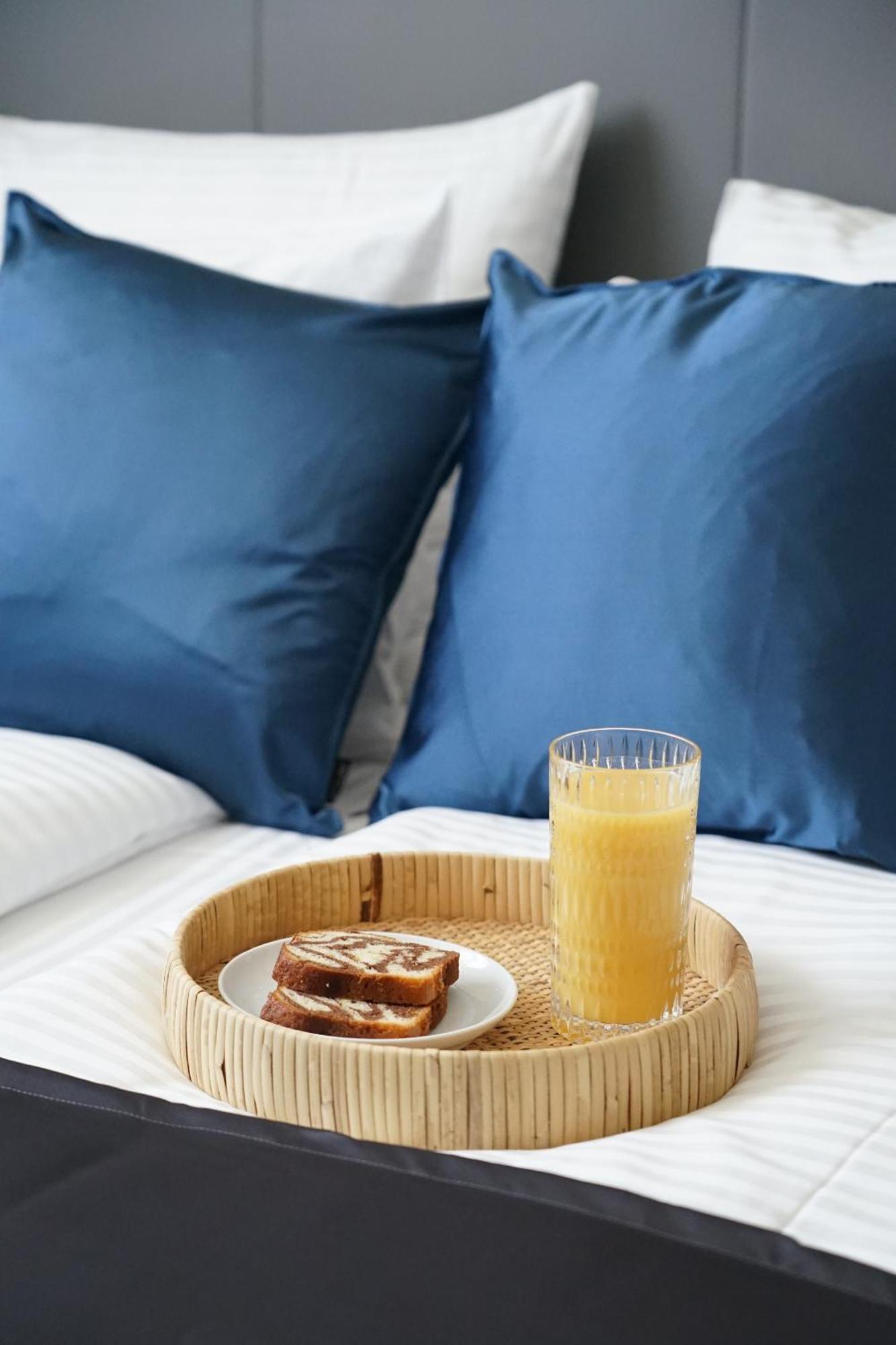 Perron 10 Centra Hotel 温特图尔 外观 照片